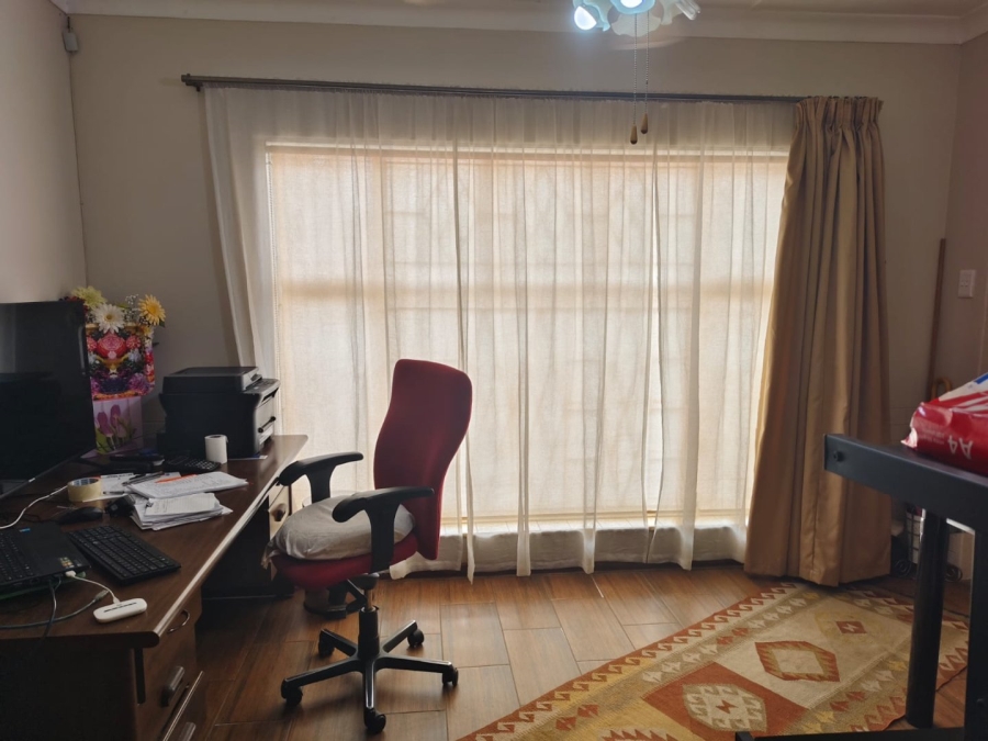 2 Bedroom Property for Sale in Bloemhof North West